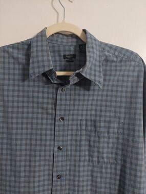 Van Heusen Blue Plaid Men's Button-Down Shirt